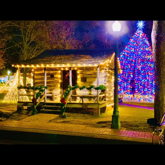 Meet your Posher, Melinda - Picture 2 of 2